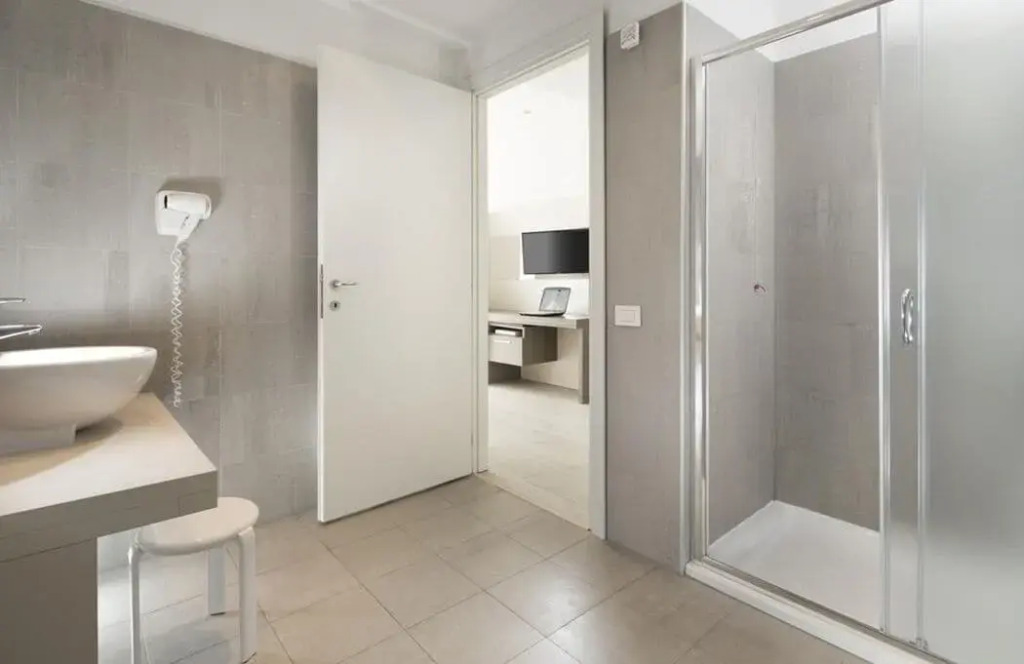 Hotel Cube