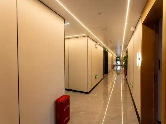 Tingyu Ge Hotel (Guiyang Guanshan Lake Olympic Sports Center)