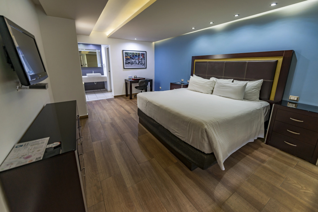 Quinta Dorada Hotel & Suites