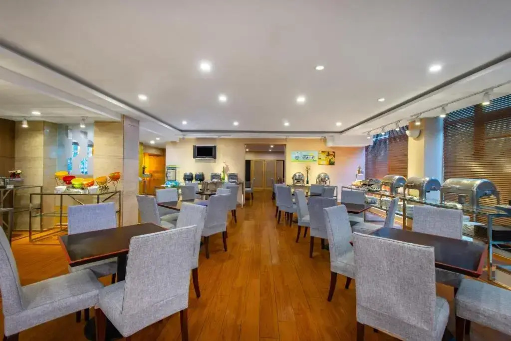 Holiday Inn Express Tianjin Airport by IHG