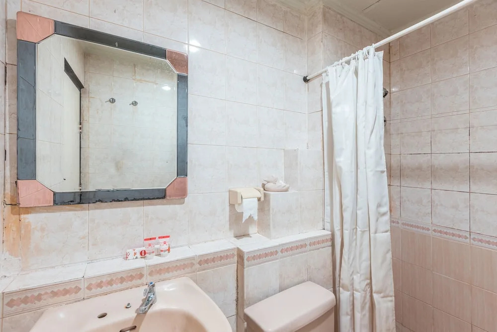 Hotel Capitol by OYO Rooms