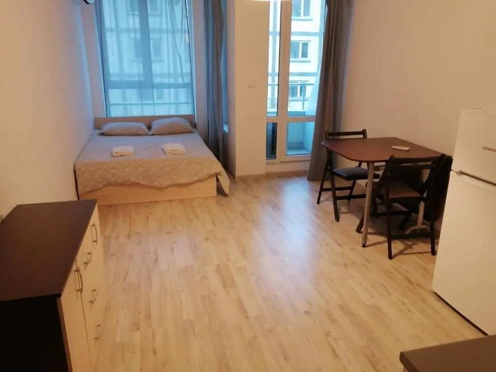 Colonel apartment 963