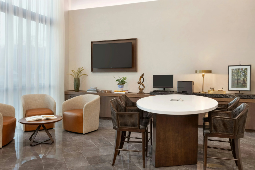 Valley Hotel Homewood Birmingham - Curio Collection By Hilton