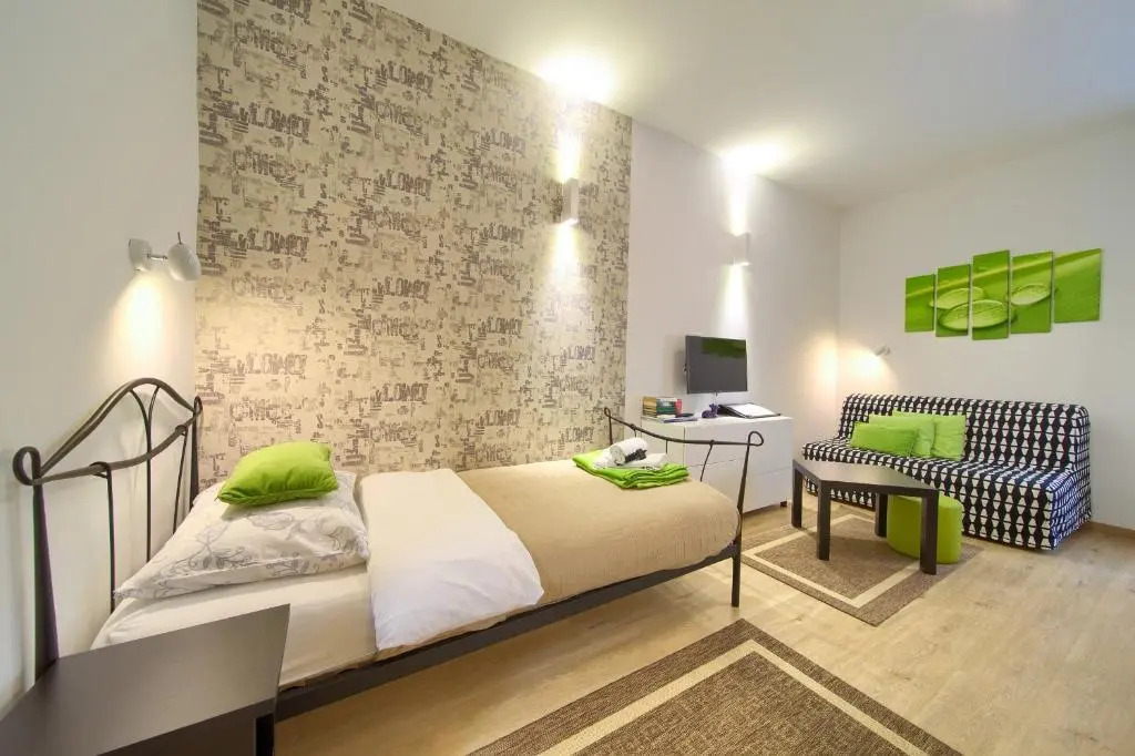 Logo apartments 5 min walk to main square