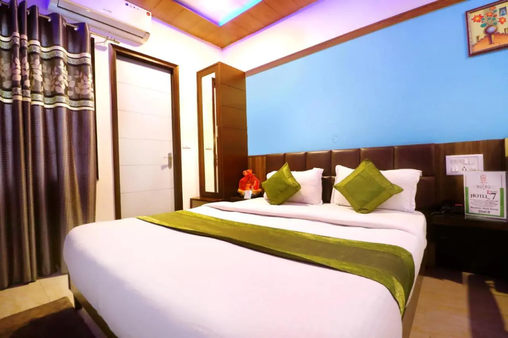 Hotel Seven- Center of City Chandigarh