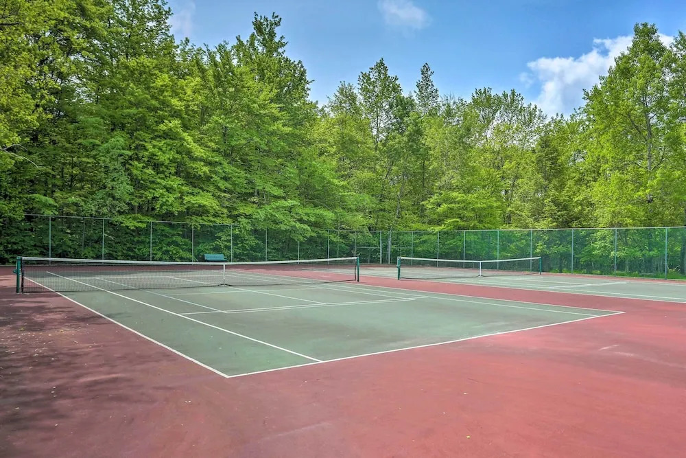 Deck & Fire Pit: Pet-friendly Pocono Lake Abode!