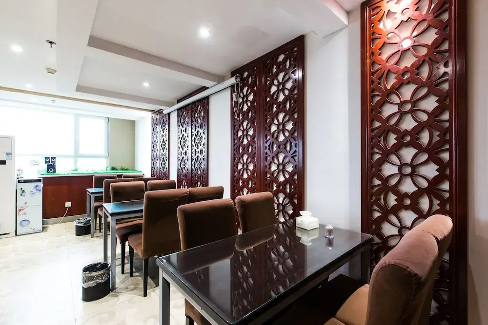 Weihai Huakun Hotel