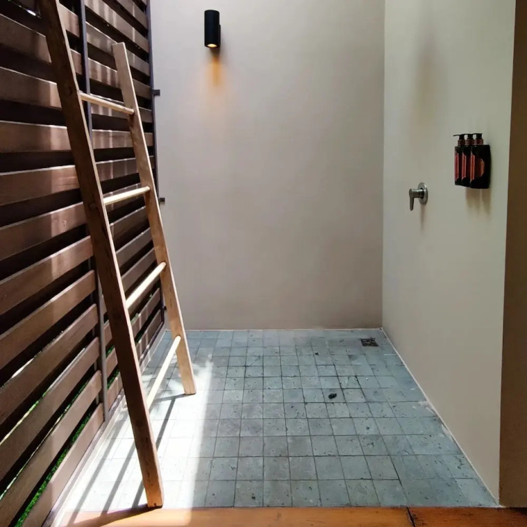 Rarin Villas