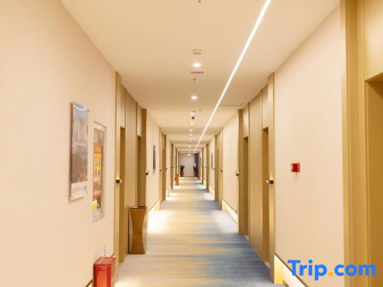 Super 8 Selected Hotel (Qishi Daguanyuan Kashgar Leining International Airport Branch)