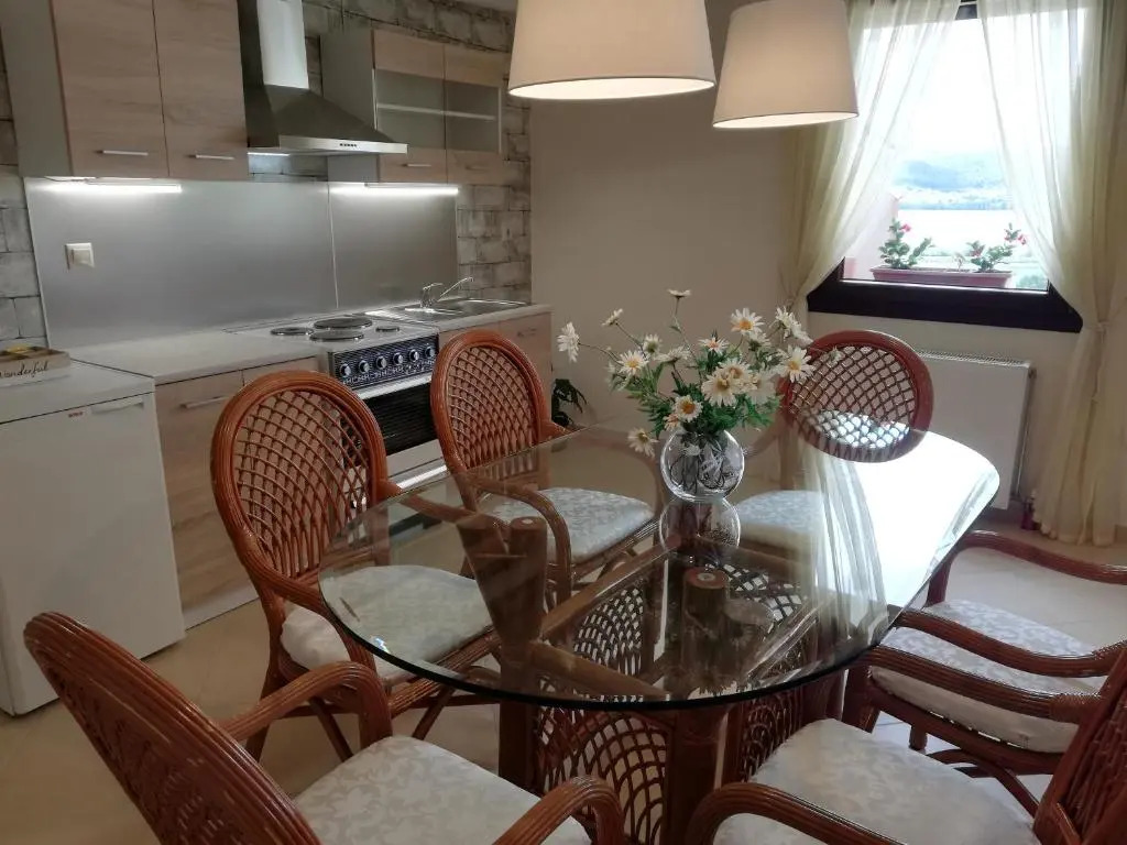 House with View in Amfithea