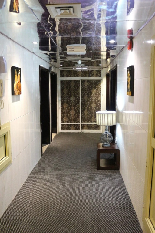 Sahar Hotel