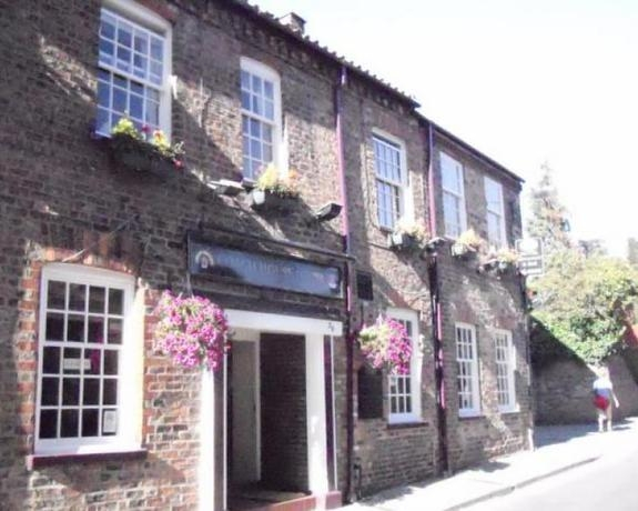 Minster Walk Guesthouse
