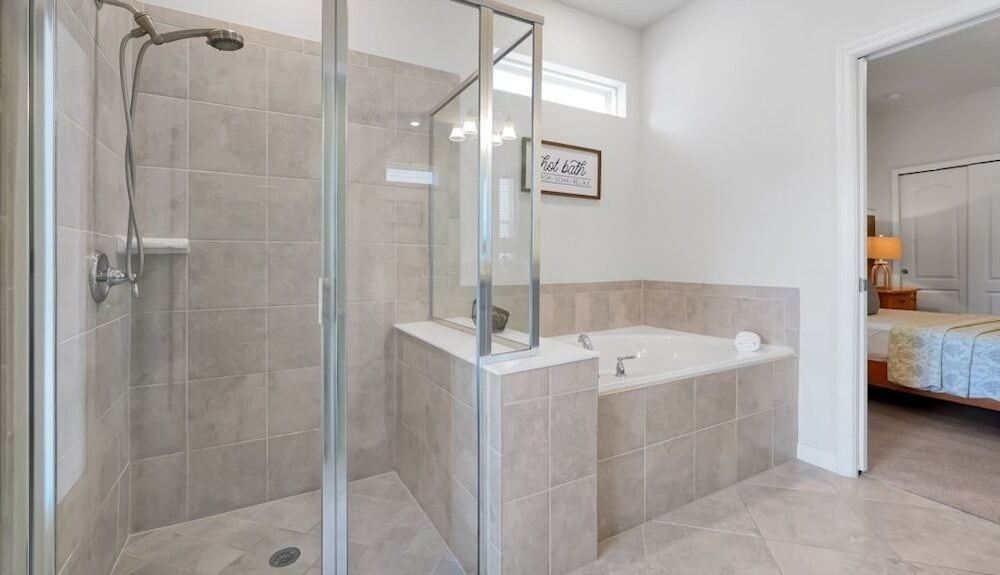 Family-friendly Luxury Home 7br, Private Pool, Resort Amenities Near Disney 7 Bedroom Home