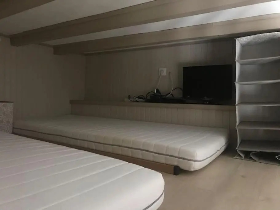 Chaleureux studio familal en centre ville avec vue sur les montagnes