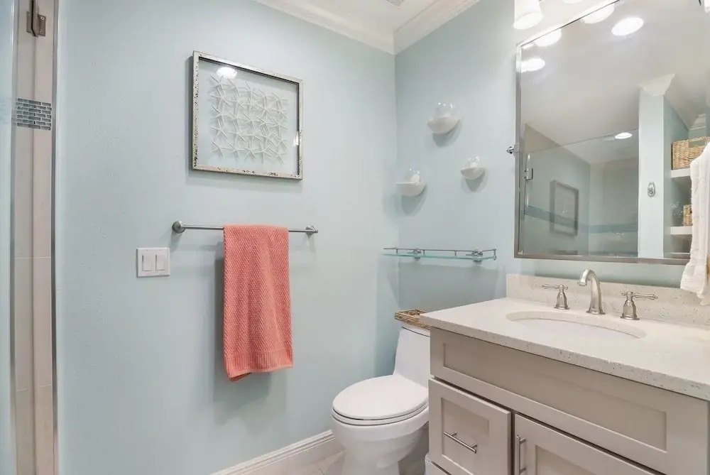 Waters Edge 104s 2 Bedroom Condo by RedAwning