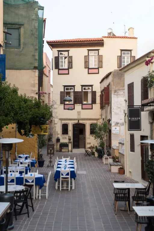 Harismari Cozy Hotel