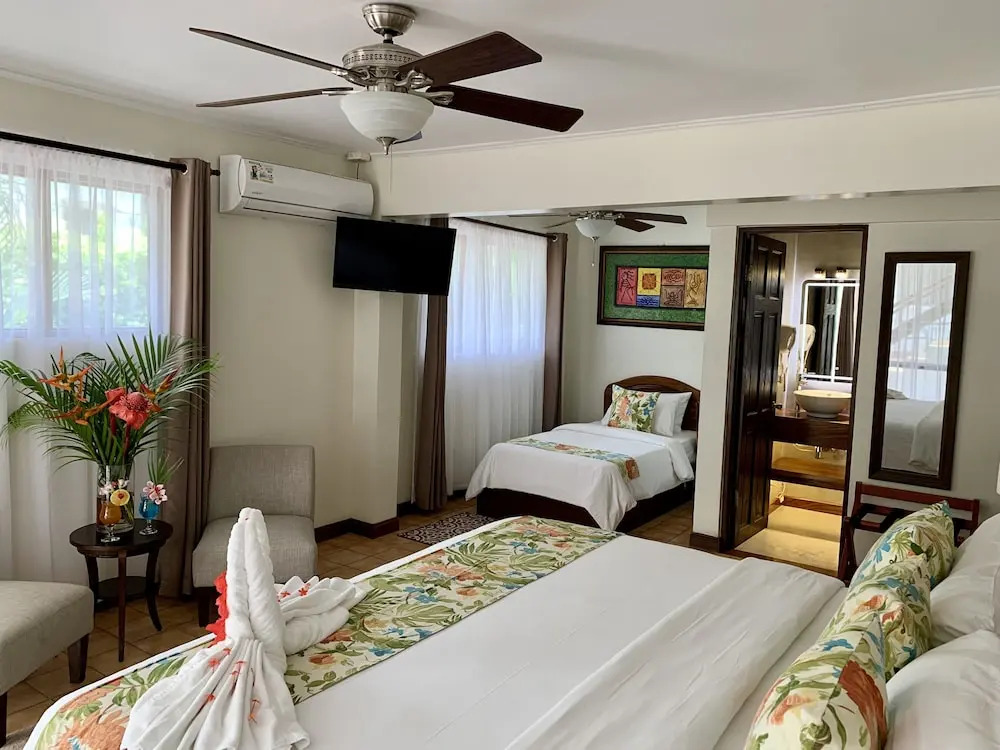 Hotel Playa Espadilla & Gardens