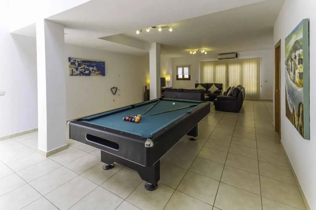 Villa Azure - LH122 By Villas Now Ltd