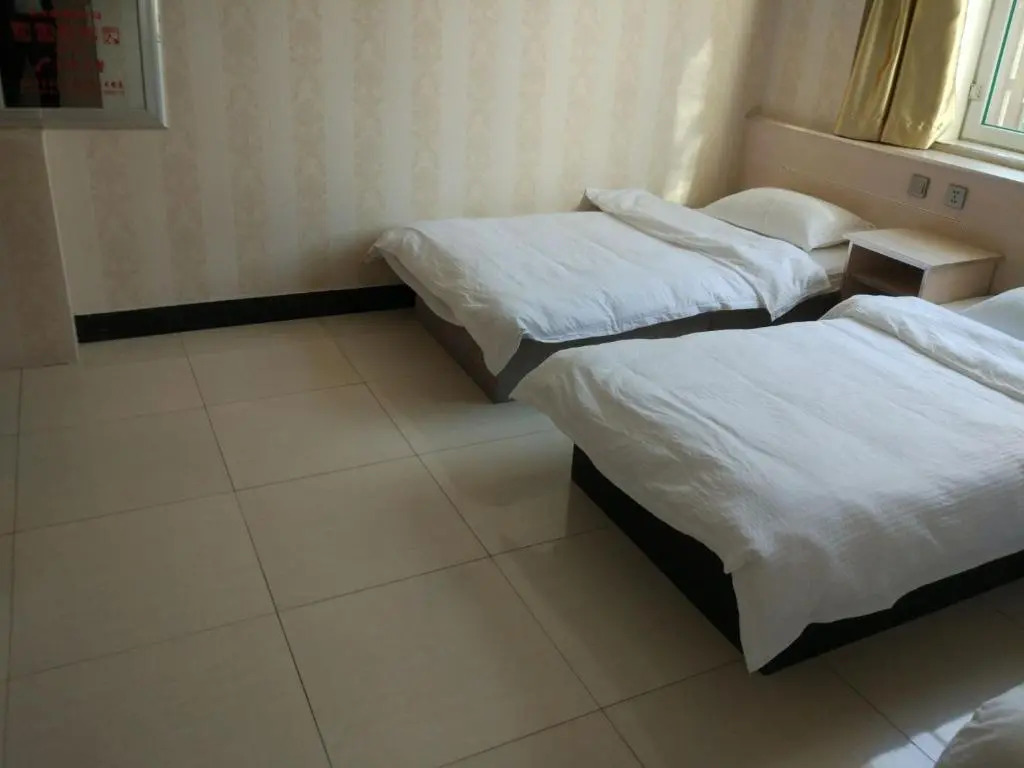 Tianchi Youth Hostel