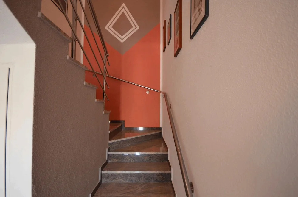 Apartments Komljen