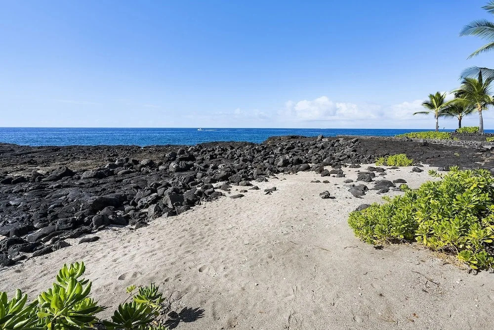 Kona Blue 5 Bedroom Home