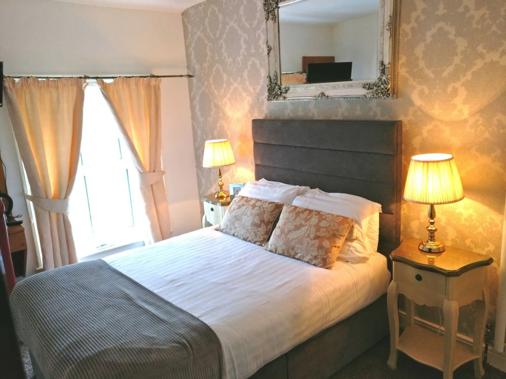 Serendipity House