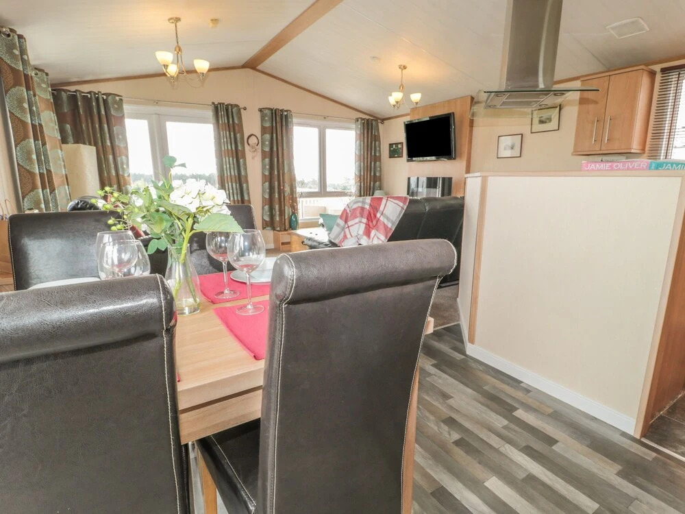 Hawthorn Lodge