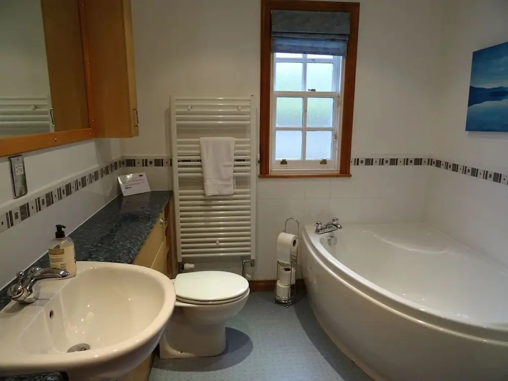 Rural Retreat 2 Miles From Perth, Pets Welcome