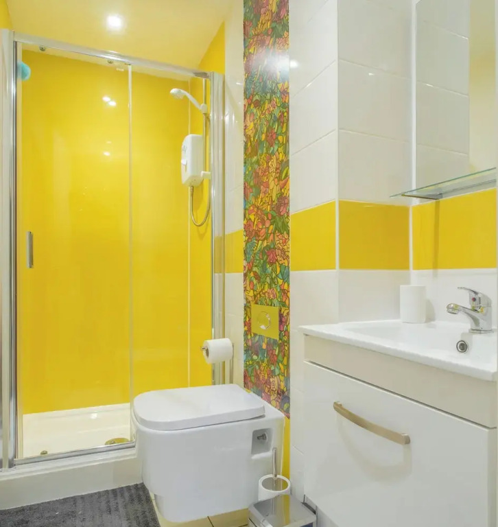 Priestley House Apartment - City Retreat