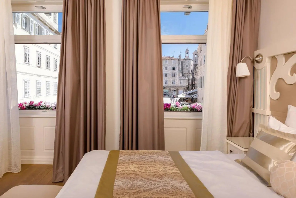 Piazza Heritage Hotel