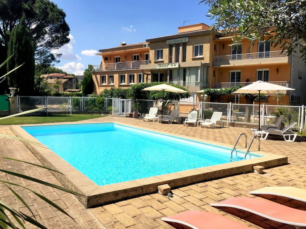Logis Hôtel Le Clement V