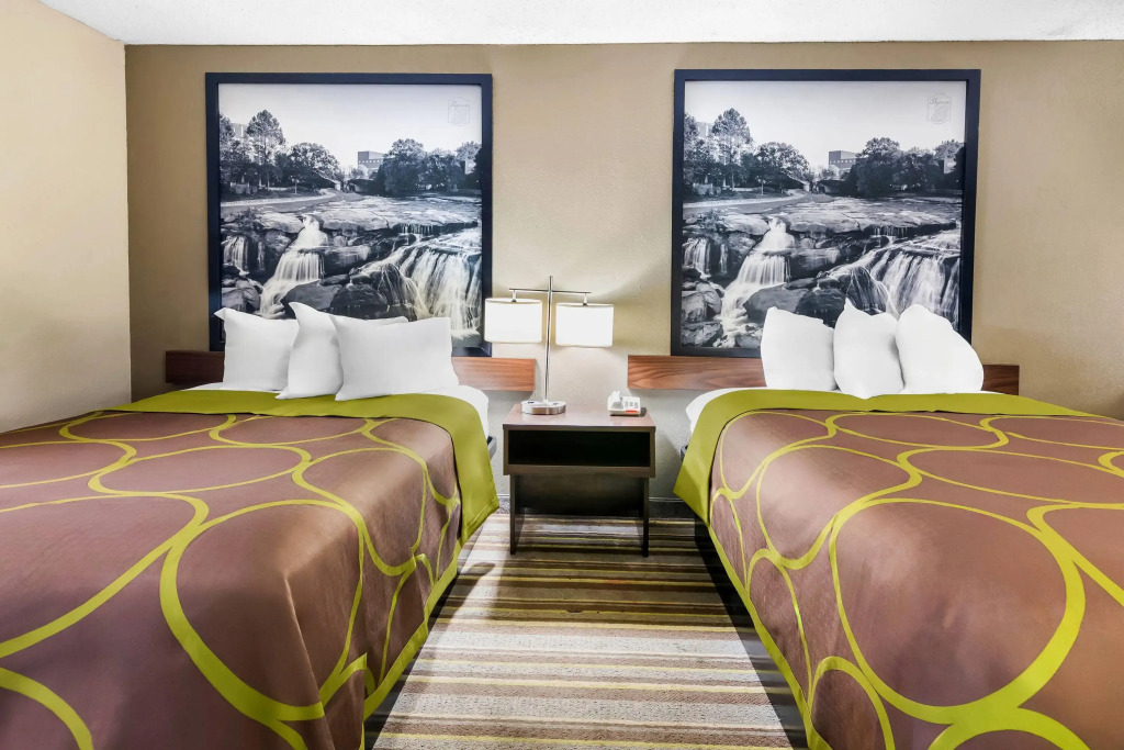 Super 8 by Wyndham Columbia