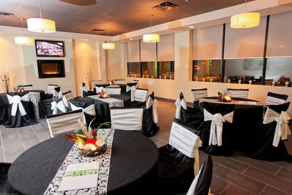 Holiday Inn Select