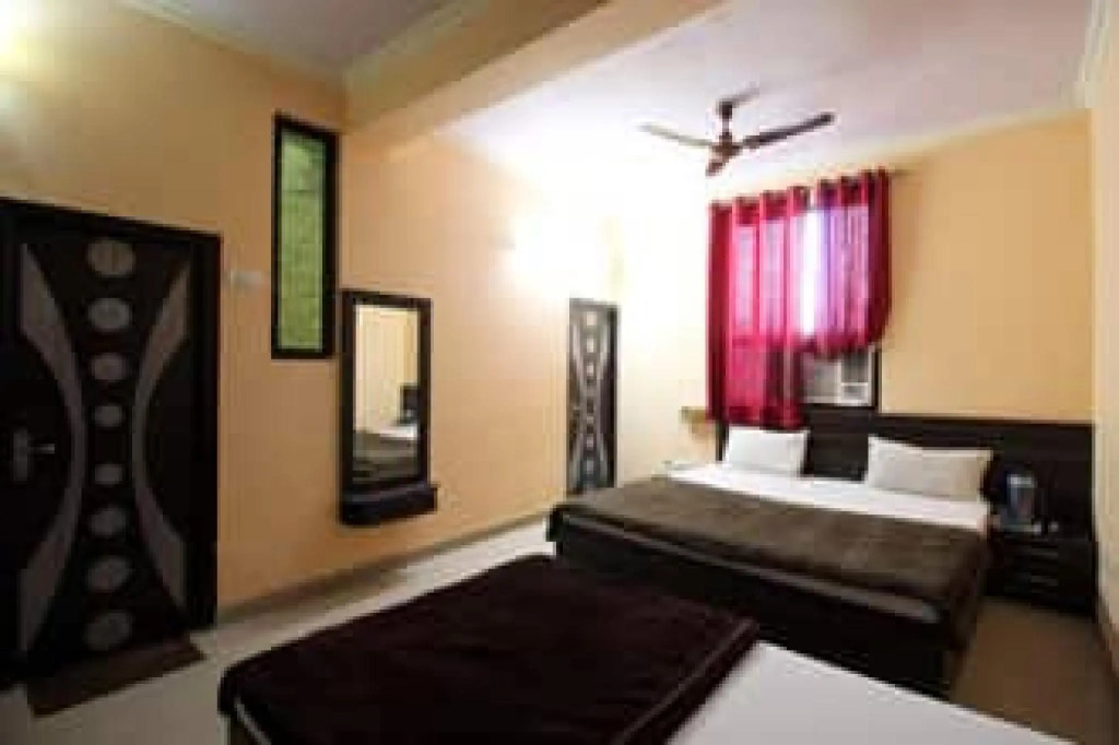 OYO 82496 Hotel Mansarovar Muskan