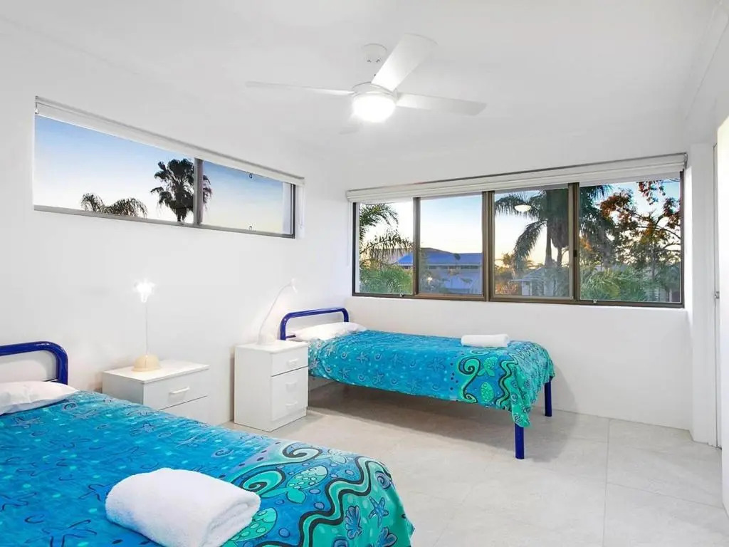 Soundhaven 4 Noosa Parade Value