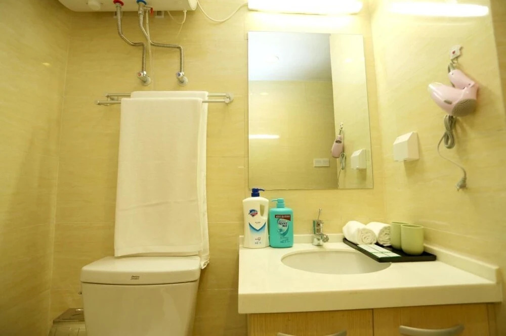 Mark & Henry Apartment Hotel