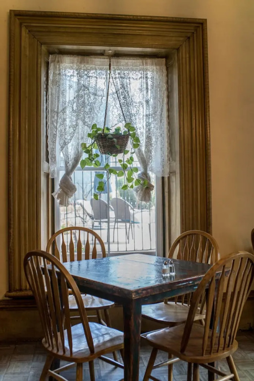 The Mulberry Inn -An Historic Bed and Breakfast