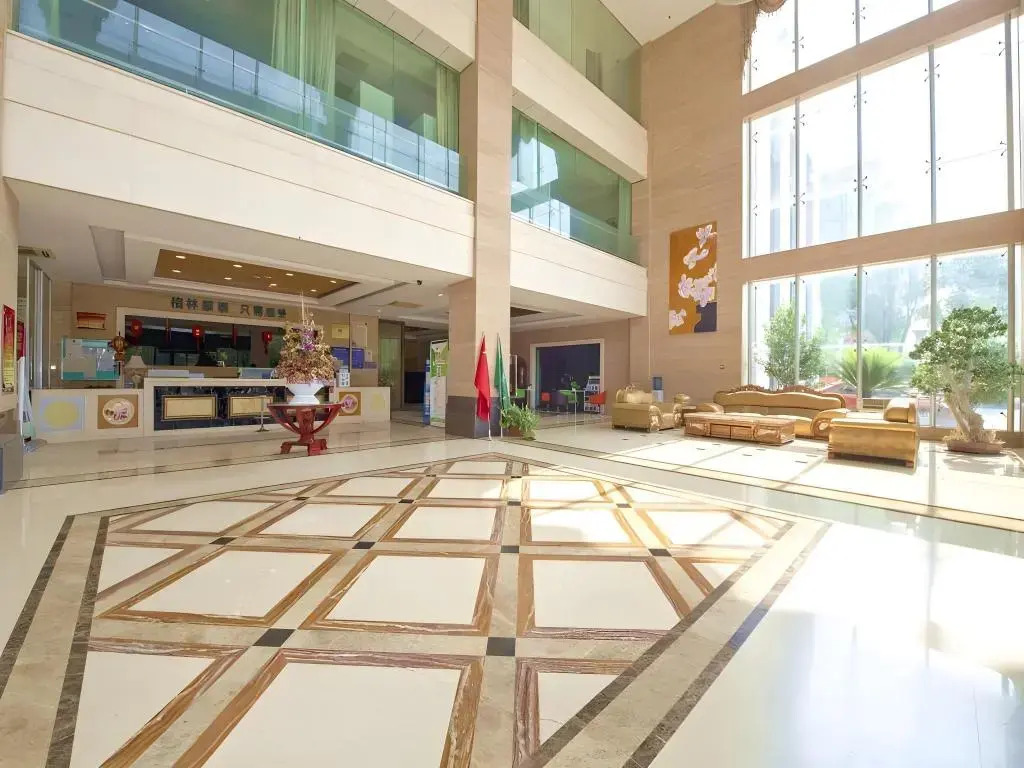 GreenTree Inn Zhenjiang Danyang Development Zone Municipal Government Business Hotel