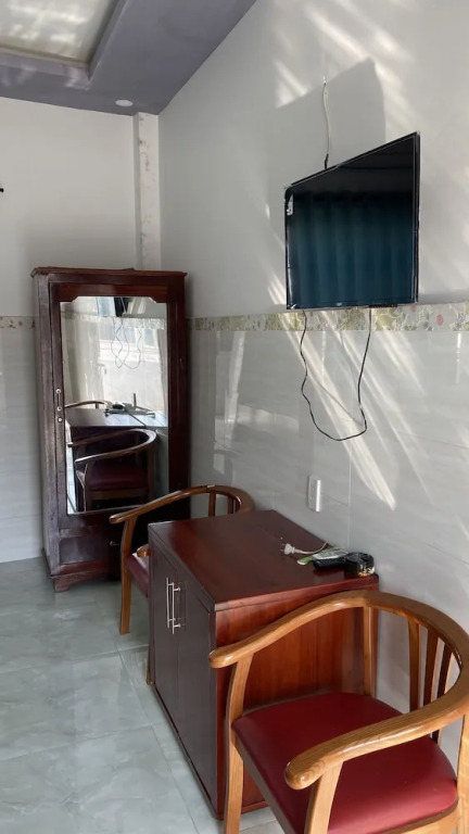 Le Giang Hotel