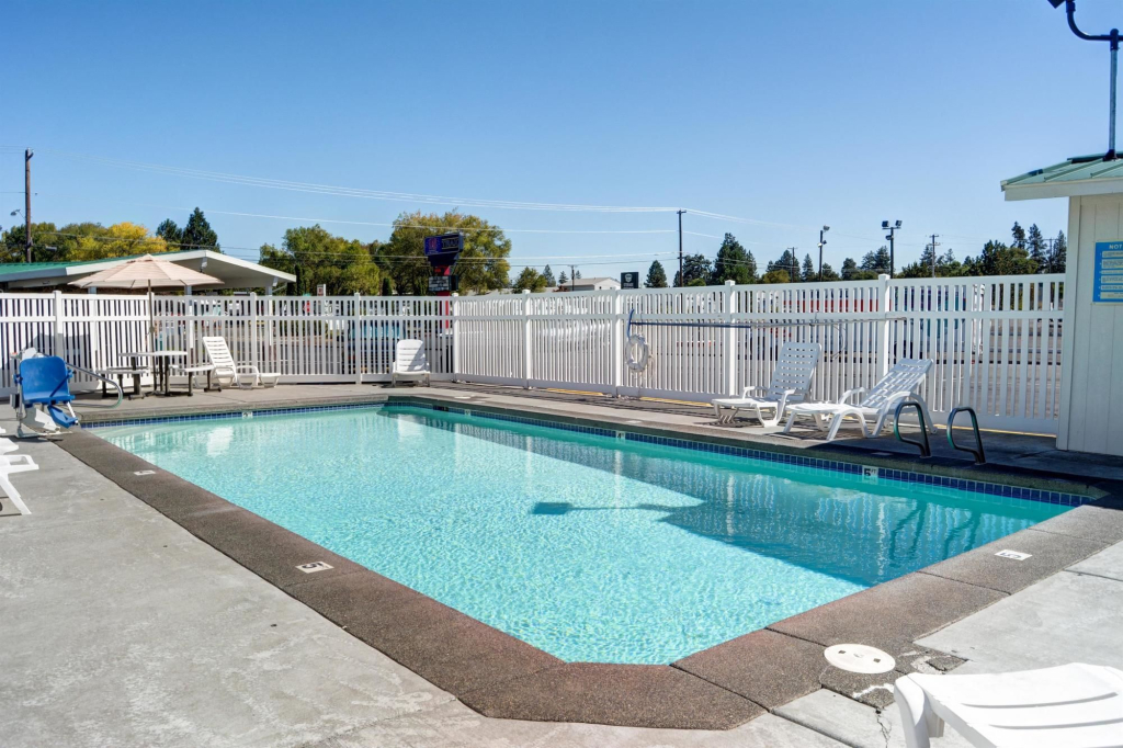 Motel 6-Bend, OR
