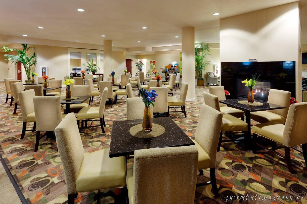 Country Inn & Suites by Radisson, Downtown Albany New York
