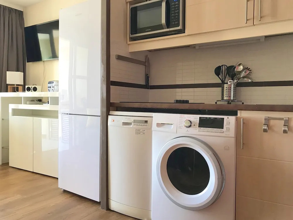 Cap Esterel Appartement climatisé Jardin Clos