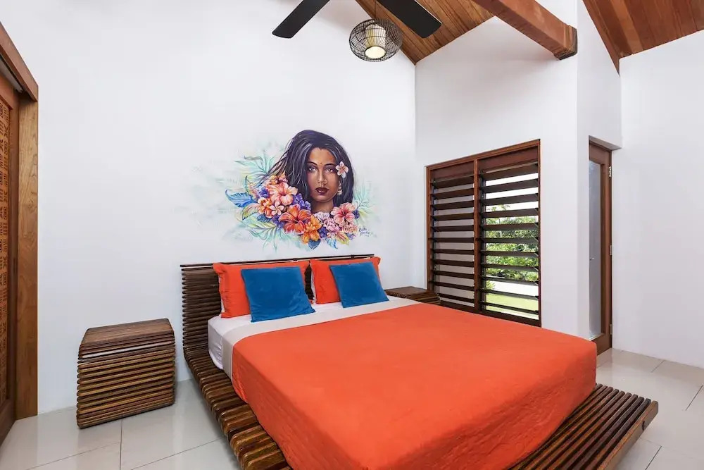 Private Holiday House