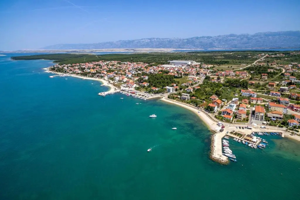 Apartments with parking space Vrsi - Mulo, Zadar - 19047