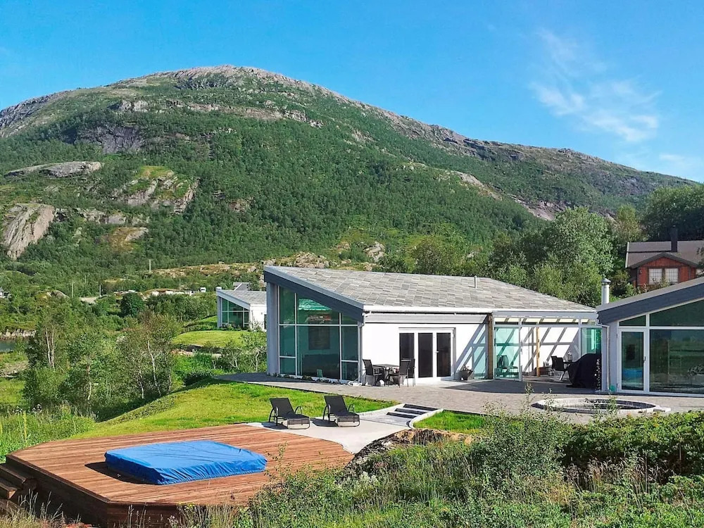 Holiday Home in Inndyr