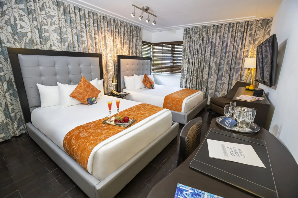 Riviera Suites