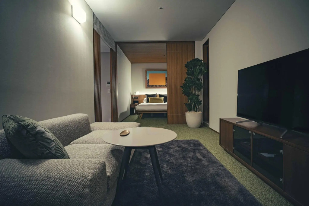THE AOYAMA GRAND HOTEL