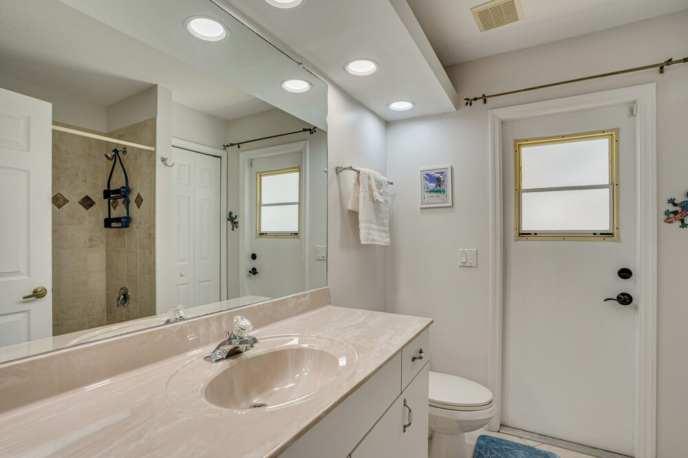 Cape Coral Family Home w/ Heated Pool