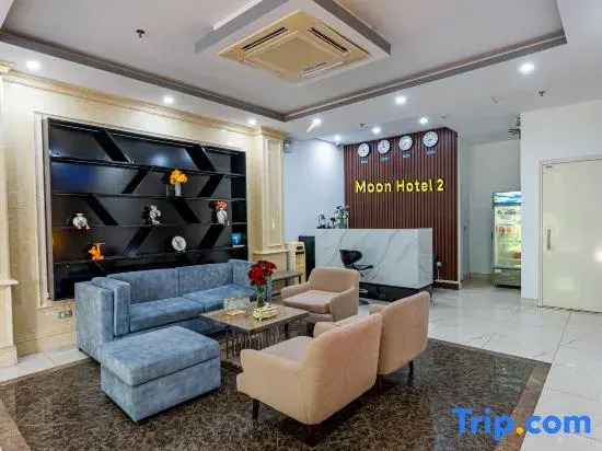 Moon Hotel 2 Đo Quang