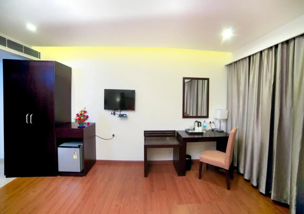 Triguna Clarks Inn Kurnool